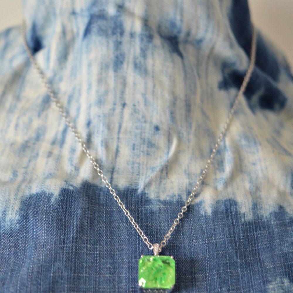 Emerald Square Shape Translucent 9.35 Carat 12mm … - image 4